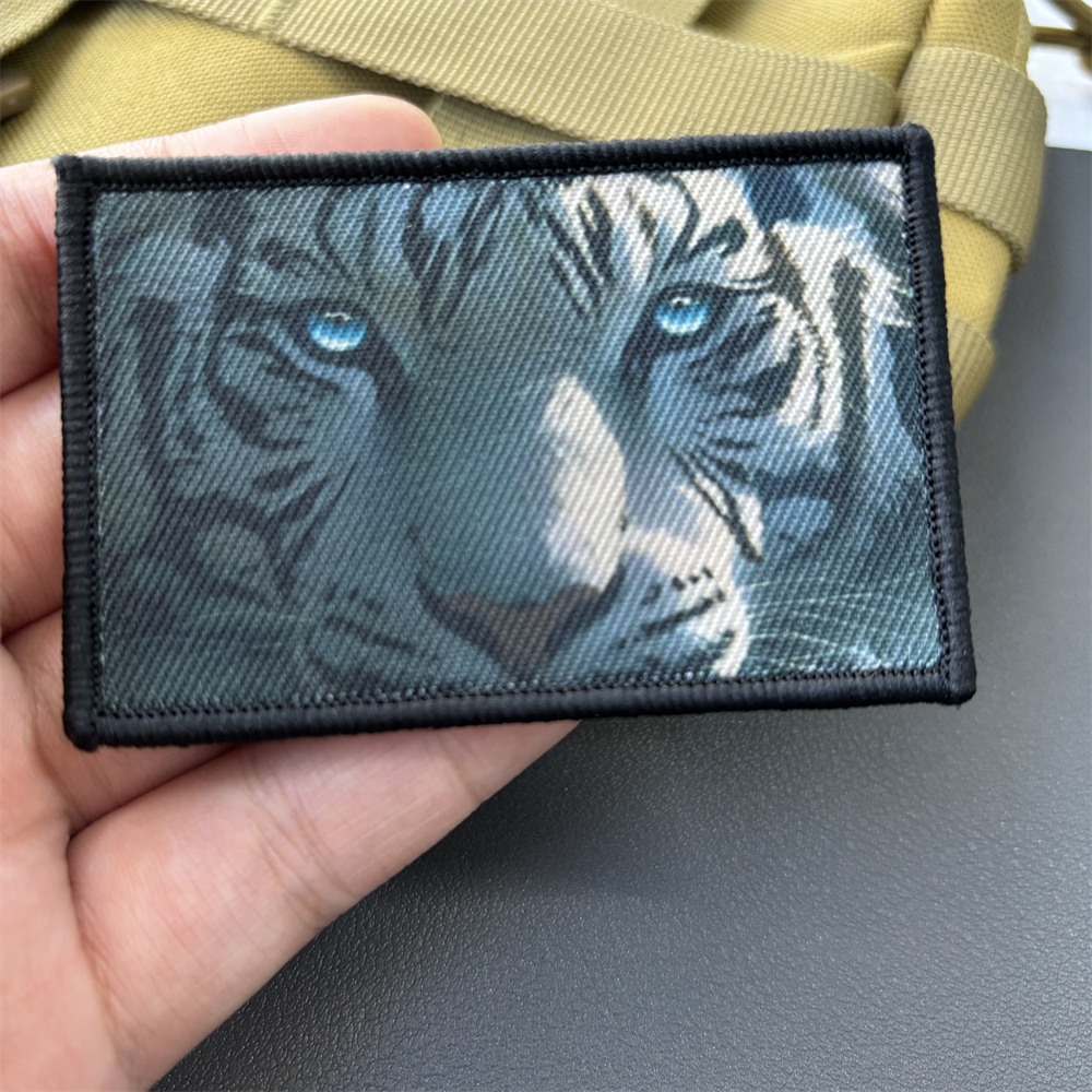 Tiger Eye Printing Tactical Mo - đánh giá và giá Urban Backpack Tactical