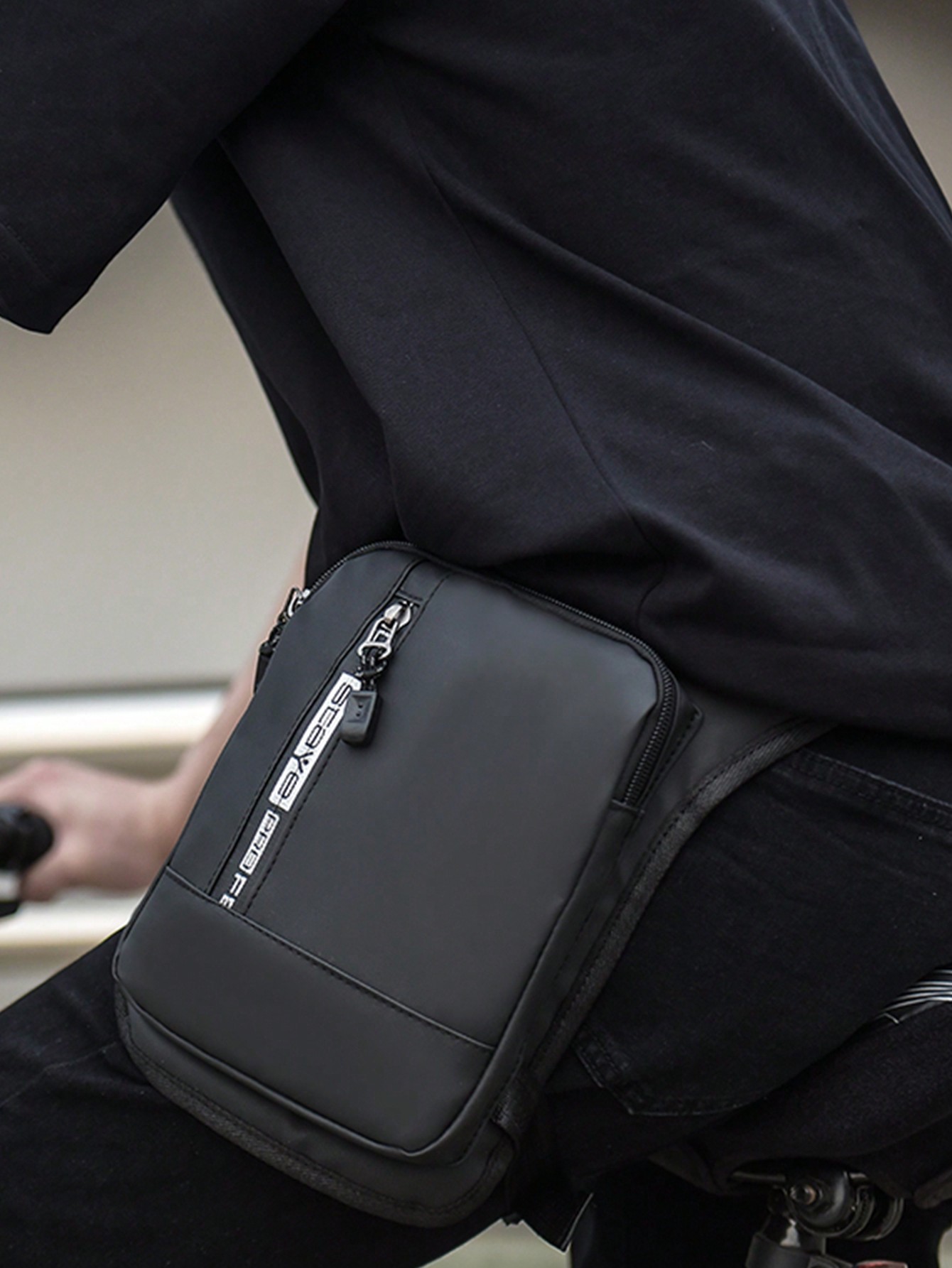 Leg Bag Fanny Pack Shoulder Sa - đánh giá và giá Sling Backpack Shoulder